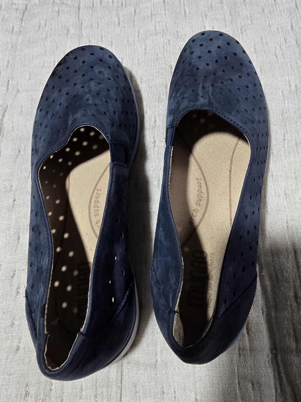 Munro Navy Perforated Slip-On Loafers Size 8.5W